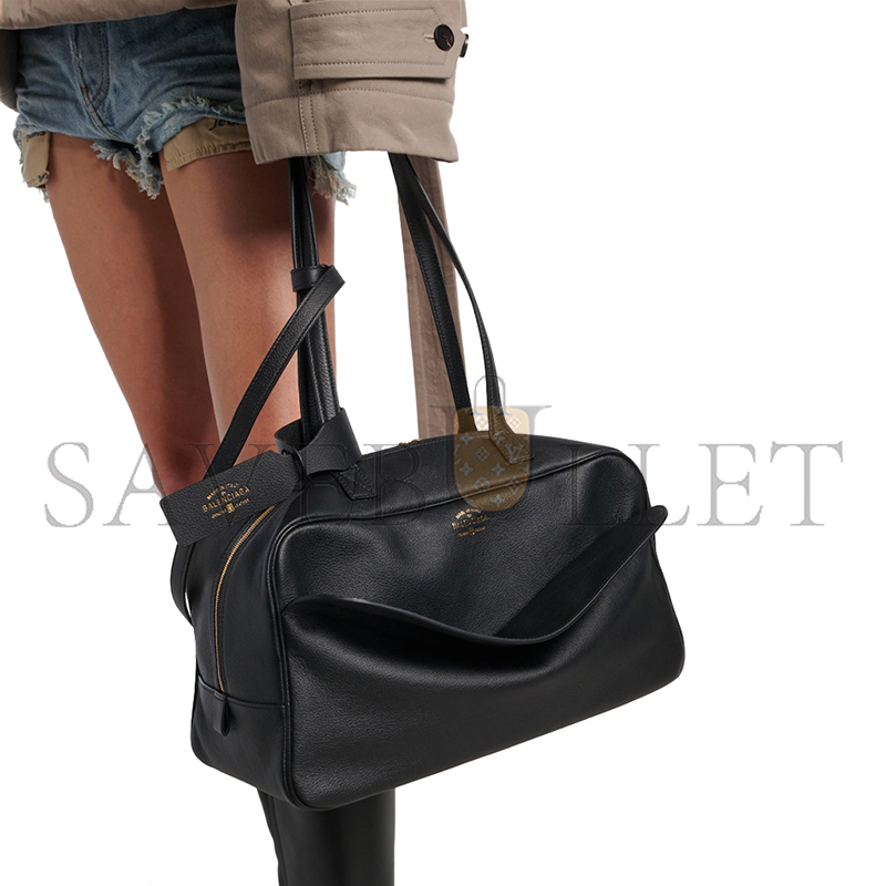 BALENCIAGA CARRIE MEDIUM LEATHER BOWLING BAG 8264252 (35.8*18.7*16.5cm)